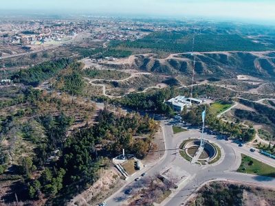 Neuquén Capital: el municipio detectó irregularidades en las antenas de Parque Norte