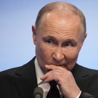 Guerra en Ucrania: Putin busca crear zona de separación para evitar ataques