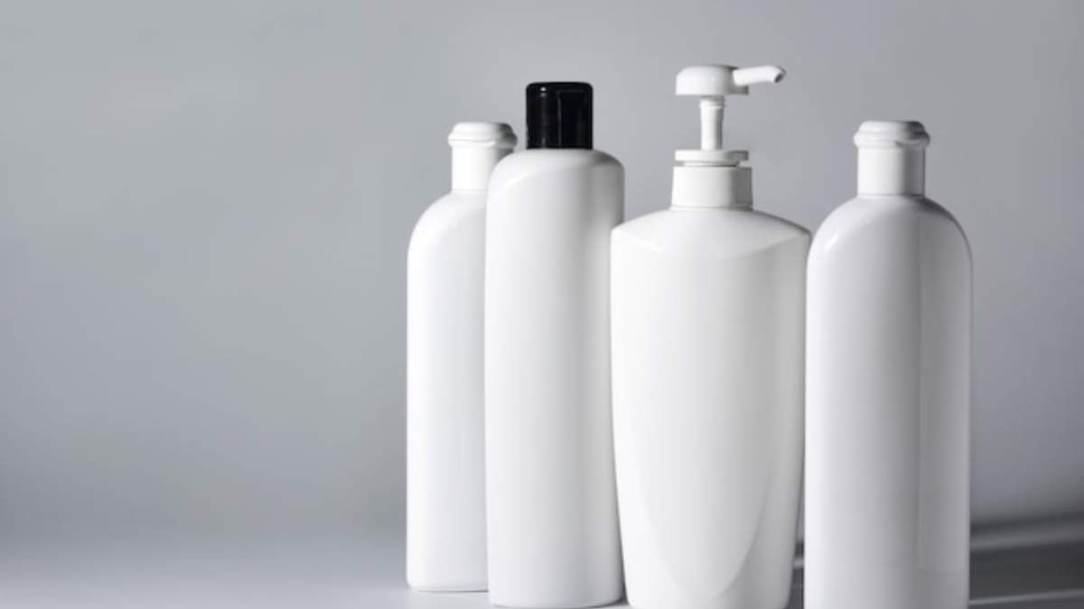 Envases de shampoo. Fuente: (Instagram)