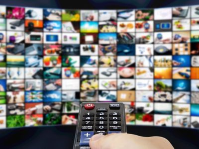Mirá cualquier canal de TV gratis desde tu computadora o celular con este truco que no falla y es totalmente legal