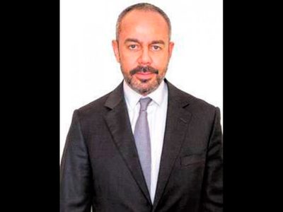 El financiero regiomontano David Martínez, nuevo accionista mayoritario de Grupo ICA