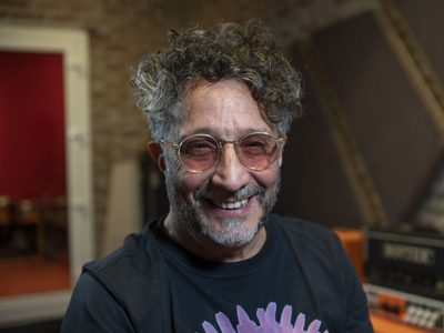 Discreto y muy talentoso: quién es y a qué se dedica Martín, el hijo de Fito Páez y Cecilia Roth