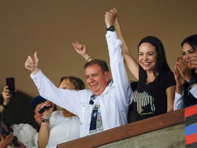 Actas de la oposición le dan a González Urrutia más de ocho millones de votos