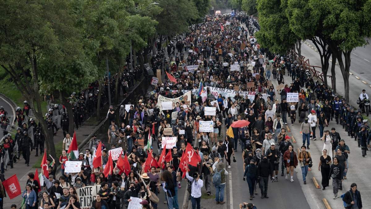 Marcha contra la gentrificación en la CDMX