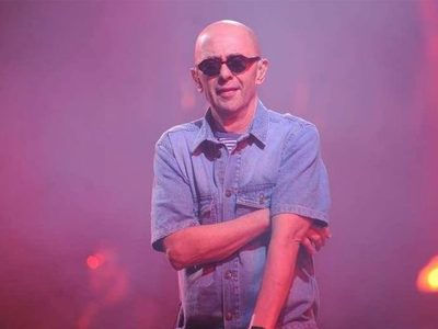 Él es Bruno, el hijo de perfil bajo y poco conocido del Indio Solari
