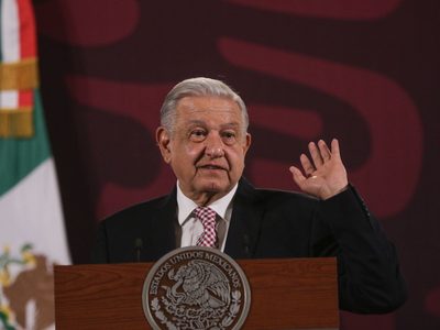 AMLO anuncia gira por 23 estados del país para supervisar avances en salud