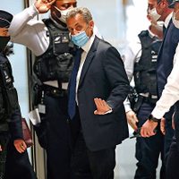 Histórica condena a Nicolas Sarkozy: el "salvador" de la derecha se acerca a la cárcel