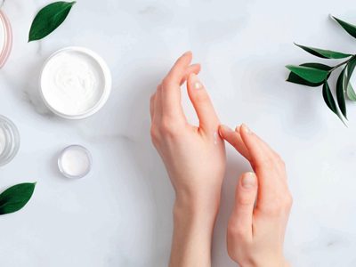 Nail Art: en pocos pasos, aprendé a hacer este increíble dibujo en tus uñas como toda una manicurista