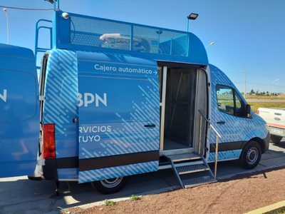 Refuerzan la atención bancaria en Zapala con un cajero móvil