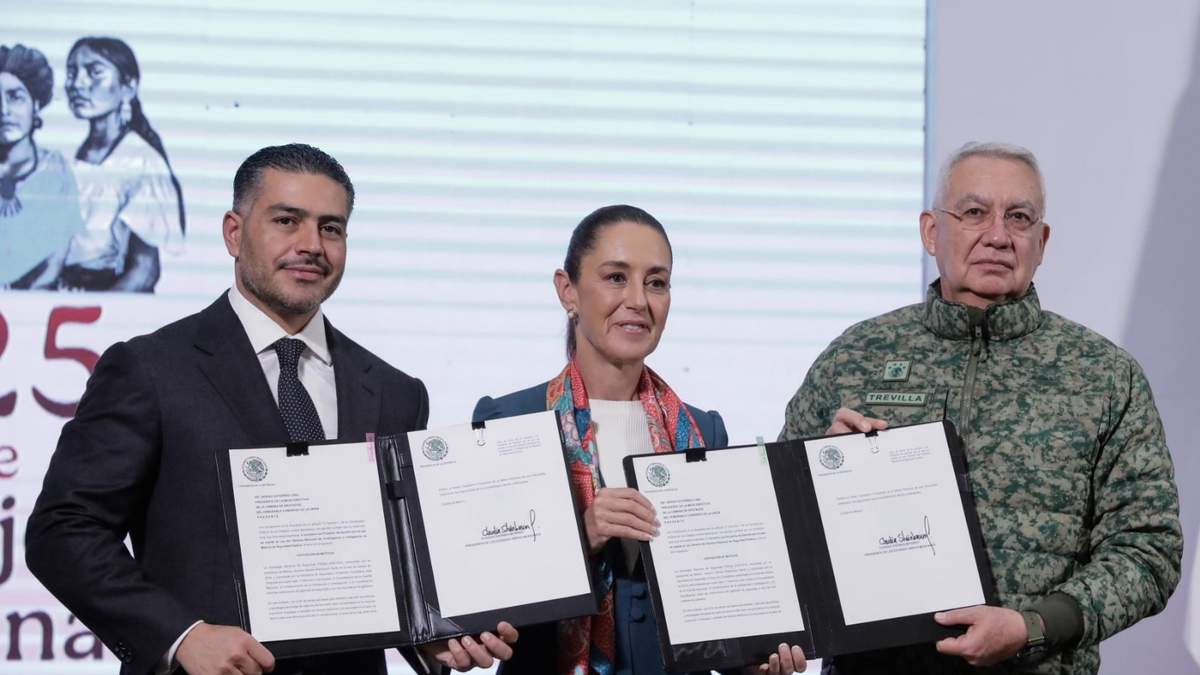 Harfuch, Sheinbaum y el general Ricardo Trevilla Trejo