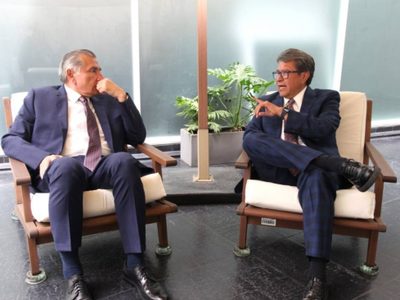 Monreal busca votos de la oposición para la reforma militar del PRI