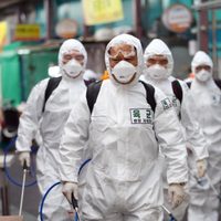 Tras la apertura de sus cuarentenas, Italia y Corea del Sur tuvieron rebrotes de coronavirus