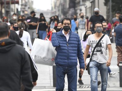 La CDMX a “unas décimas” del semáforo verde; seguirá en amarillo dos semanas más