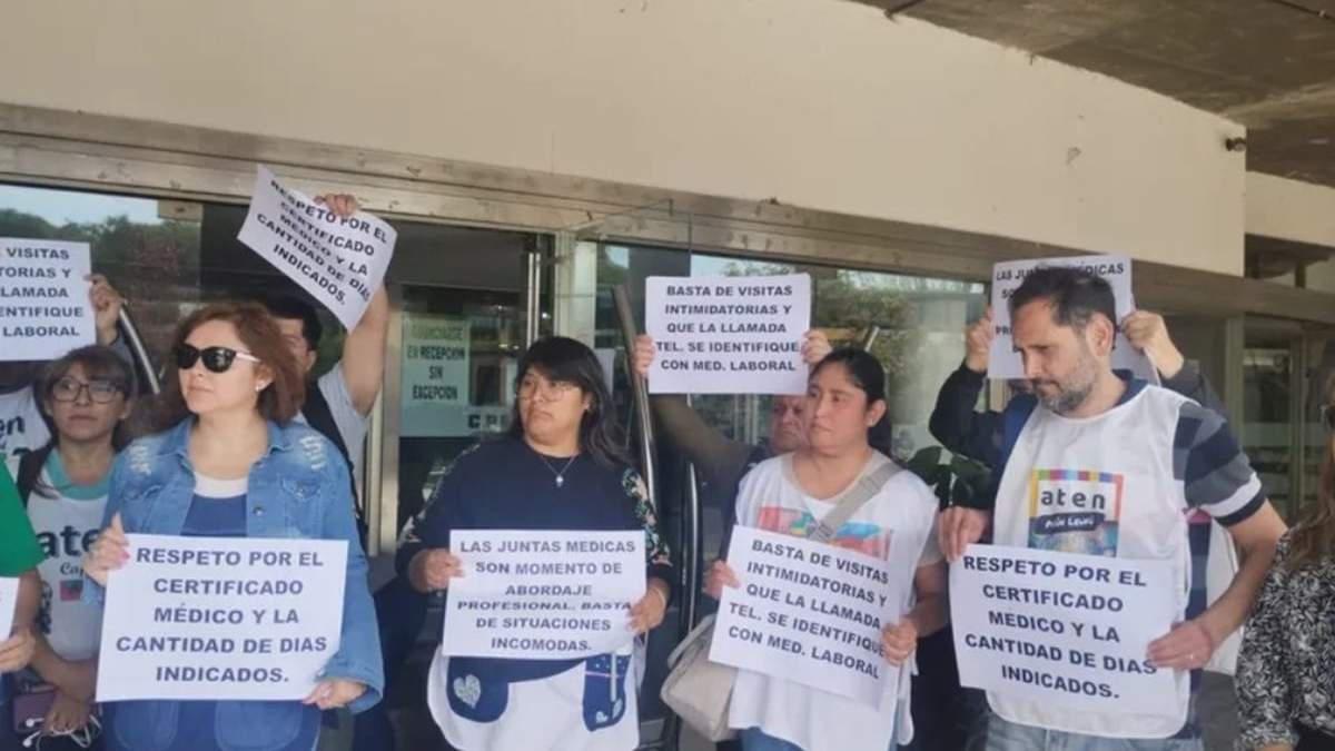 Los docentes denunciaron que el gobierno recorta los días de licencias médicas. Fuente: (Facebook)