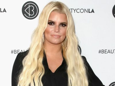 ¡Contó todo! Jessica Simpson reveló sus secretos más oscuros en un libro que impactó a sus fans