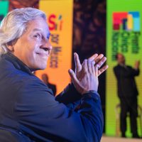 Claudio X. González convoca a marcha en defensa del INE