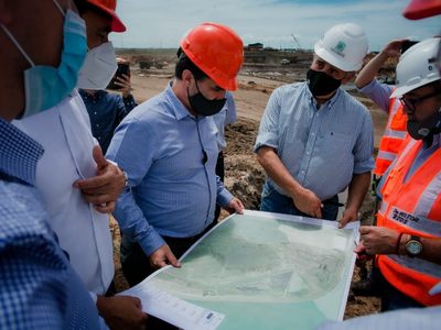 Corrientes: Darío Martínez recorrió las obras de ampliación de Yacyretá