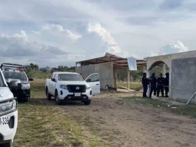 Hallan cadáveres de dos mujeres en una fosa séptica de Chiapas