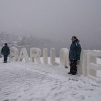 Bariloche abre sus pistas de esquí, tras las nevadas