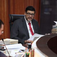 Proponen investigar actos anticipados de campaña de Lenia Batres, Yasmín Esquivel y Loretta Ortiz