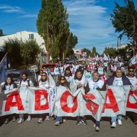 Docentes de Santa Cruz ratifican el paro y denuncian criminalización de la protesta