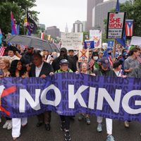 Manifestantes llenan calles, parques y plazas de EU en protestas contra Trump