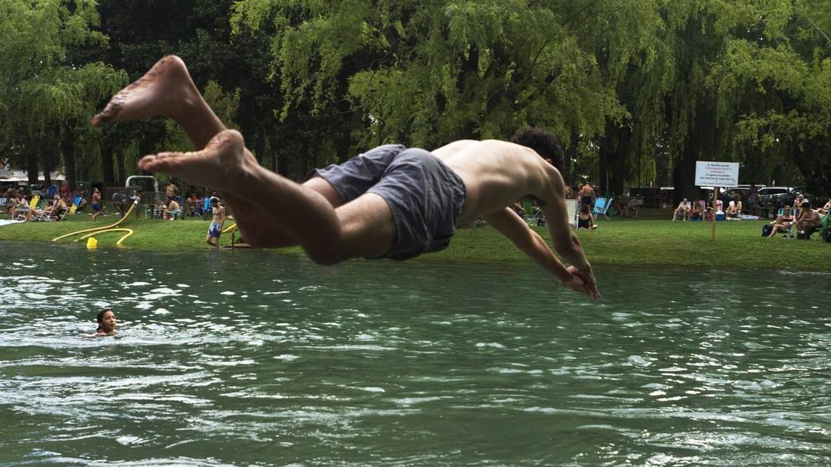 Nada mejor que un buen chapuzón en el río para refrescarse del calor. Fuente: (Emiliano Ortiz)