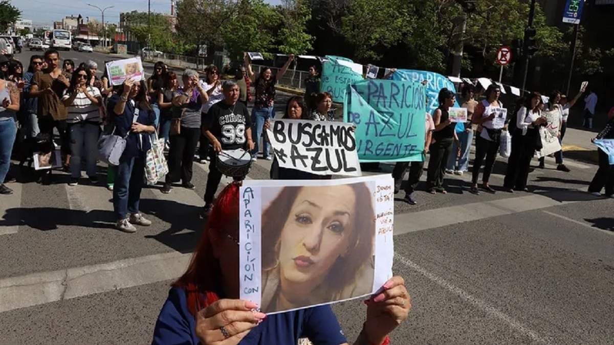 Azul Semeñenko, empleada de la oficina de Violencia de la Provincia, fue asesinada en septiembre de 2025. Su cuerpo apareció en octubre en un canal pluvial. Fuente (X)
