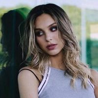 ¡Apa! A Juanita Tinelli le criticaron un look y no se quedó callada