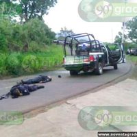 Emboscada deja 3 policías muertos y 8 más heridos en Michoacán