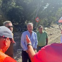 Figueroa recorrió obras de asfalto en Villa Traful y volvió a marcar la necesidad de defender la neuquinidad