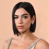 Bajo el sol: Dua Lipa deslumbra con su figura en las playas de Tulum