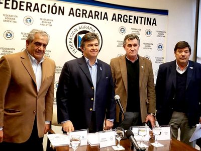 ¿Se rompe la Mesa de Enlace? La Federación Agraria dio “libertad de acción” a las bases