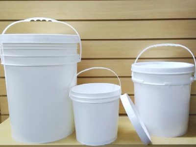 Transformá el balde de pintura, que ibas a tirar, en la mesa ratona más elegante para tu living