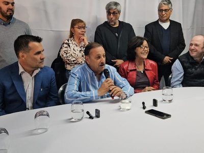 El PJ de Neuquén respaldó a Quintela en su campaña para presidir el partido a nivel nacional