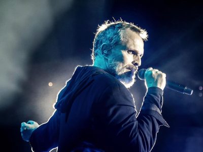 Estos dos actores interpretarán a Miguel Bosé en la serie sobre su vida