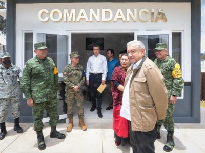 "No son buenos modos" de protestar, dice AMLO sobre bloqueo de la CNTE