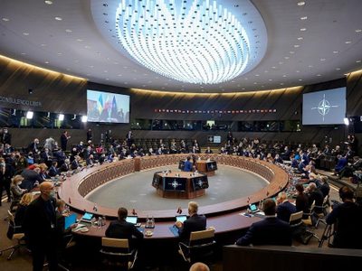 La OTAN asegura que Rusia busca un "pretexto" en el Donbás para atacar a Ucrania
