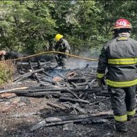 Un muerto y dos heridos en el incendio de una vivienda en San Martín de los Andes