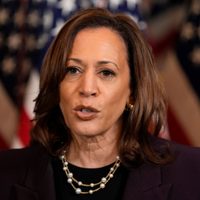 Harris renueva su mensaje sobre la economía mientras Trump y republicanos la atacan por la inflación