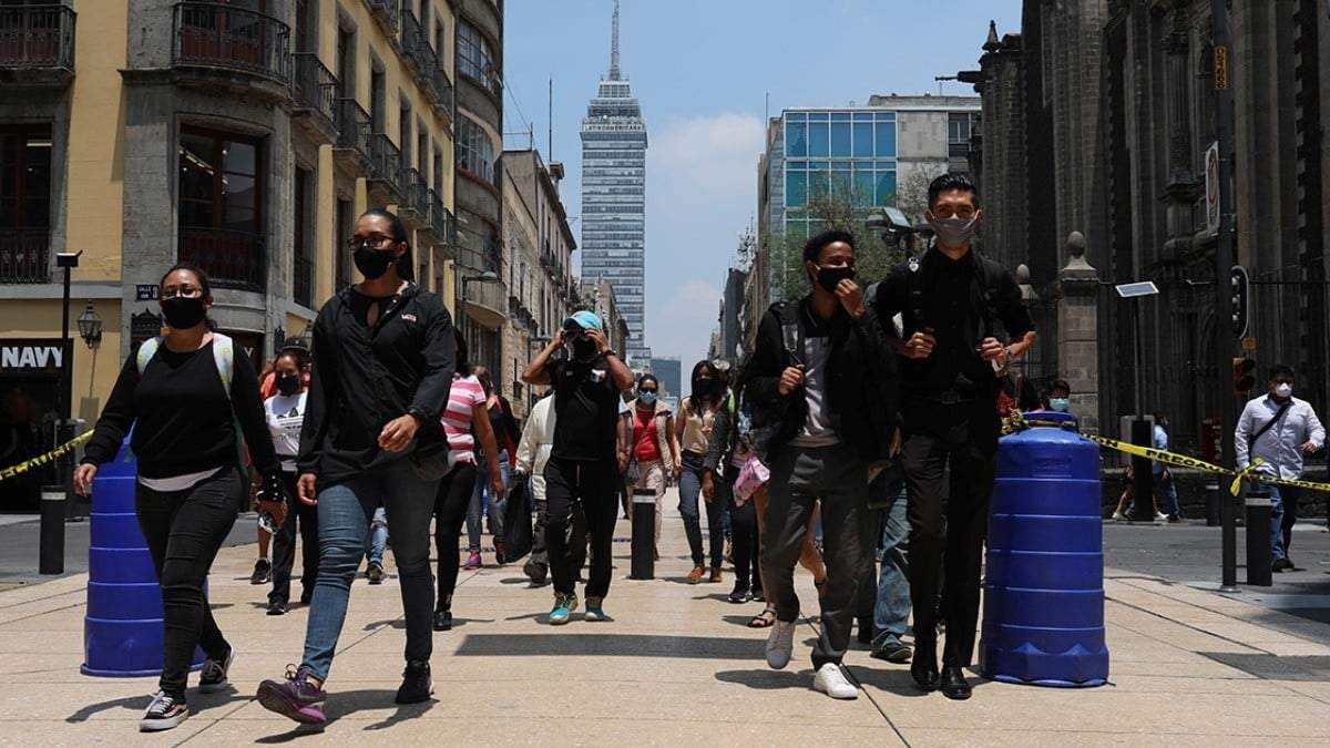 México es el tercer país del mundo que más contagios de coronavirus acumula. Fuente: (Twitter)