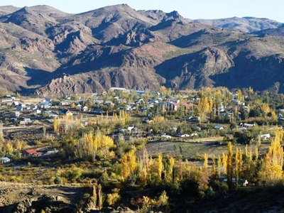 Naturaleza y fe al pie del Domuyo: Varvarco se afianza como joya turística del norte neuquino