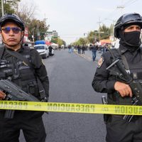 Detienen a dos venezolanos por robo a casa habitación bajo el modus operandi "la patrona"
