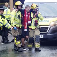 Atropello a aficionados del Liverpool deja 27 hospitalizados, incluidos cuatro niños