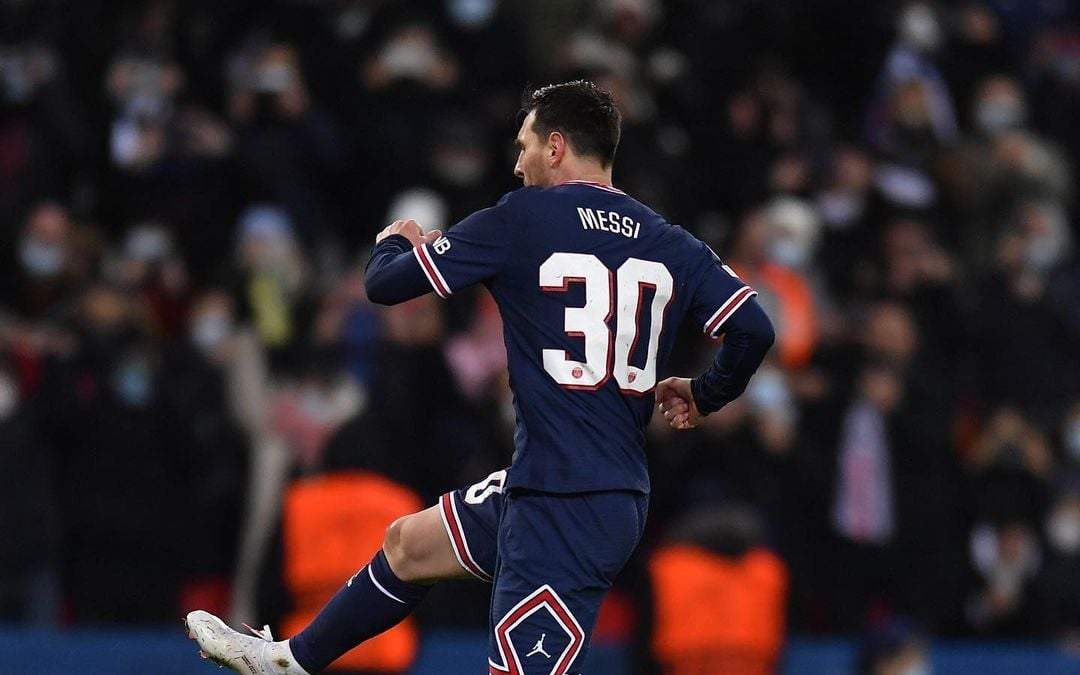 El jugador del PSG está enfermo junto con otros tres compañeros