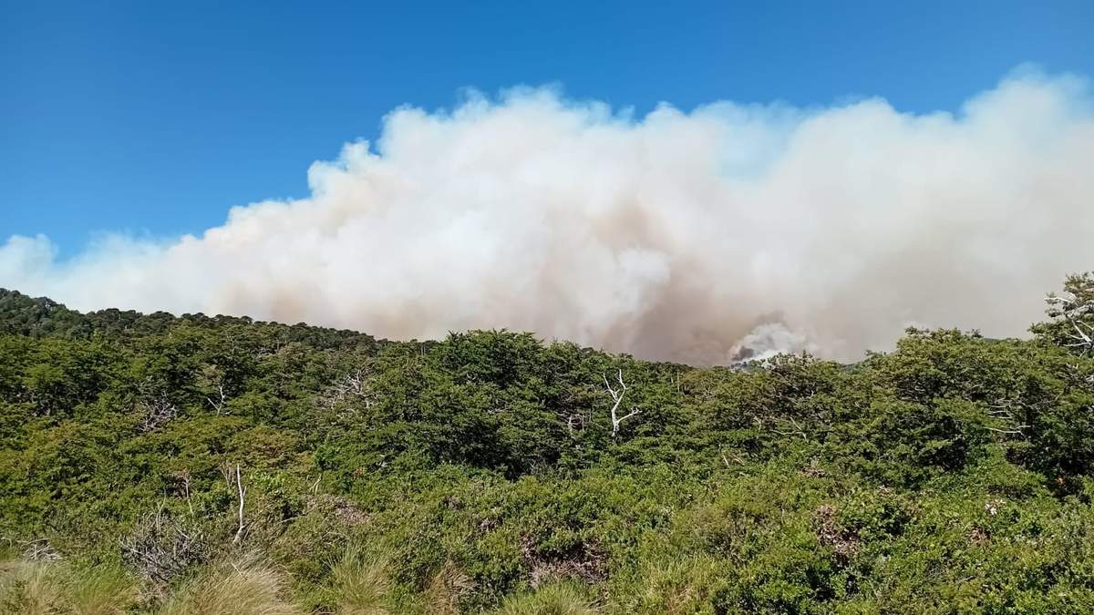 Incendio en Valle Magdalena. Fuente: (Facebook)