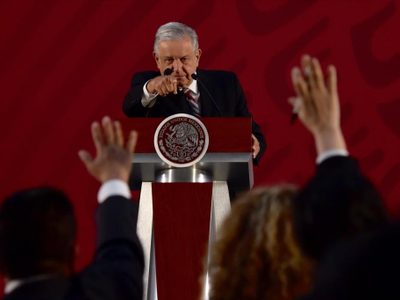 El neoliberalismo y la 4T