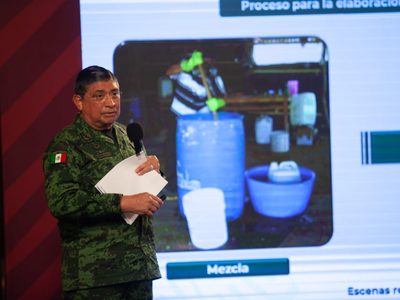 Cárteles en México producen más drogas sintéticas que tradicionales: Sedena