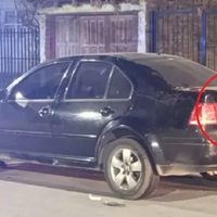 Increíble raid delictivo de una pareja que tomó de rehén a la conductora de un auto