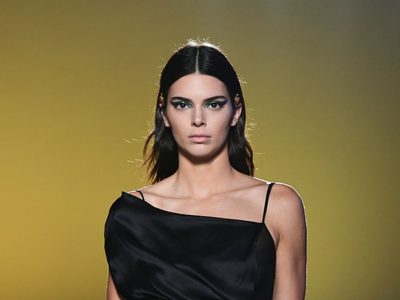 Un conjuntito de otro mundo: Kendall Jenner y un video que flechó miles de corazones
